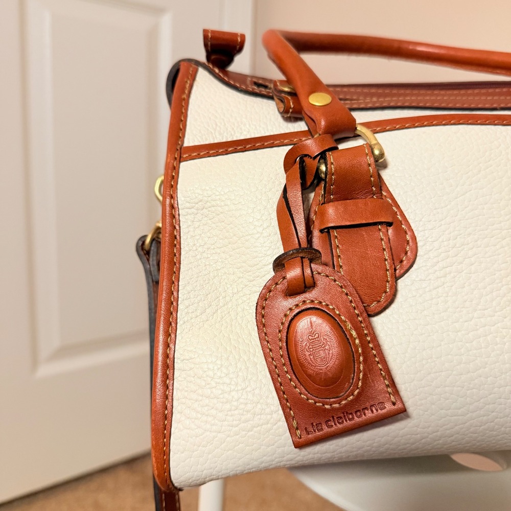 VTG 80s Liz Claiborne White Pebbled Leather Bag Shoulder Purse Y2K Crossbody - Picture 3 of 12
